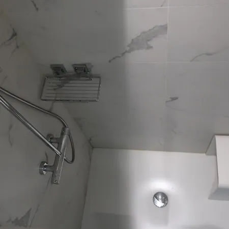 Apartment Central 1 *